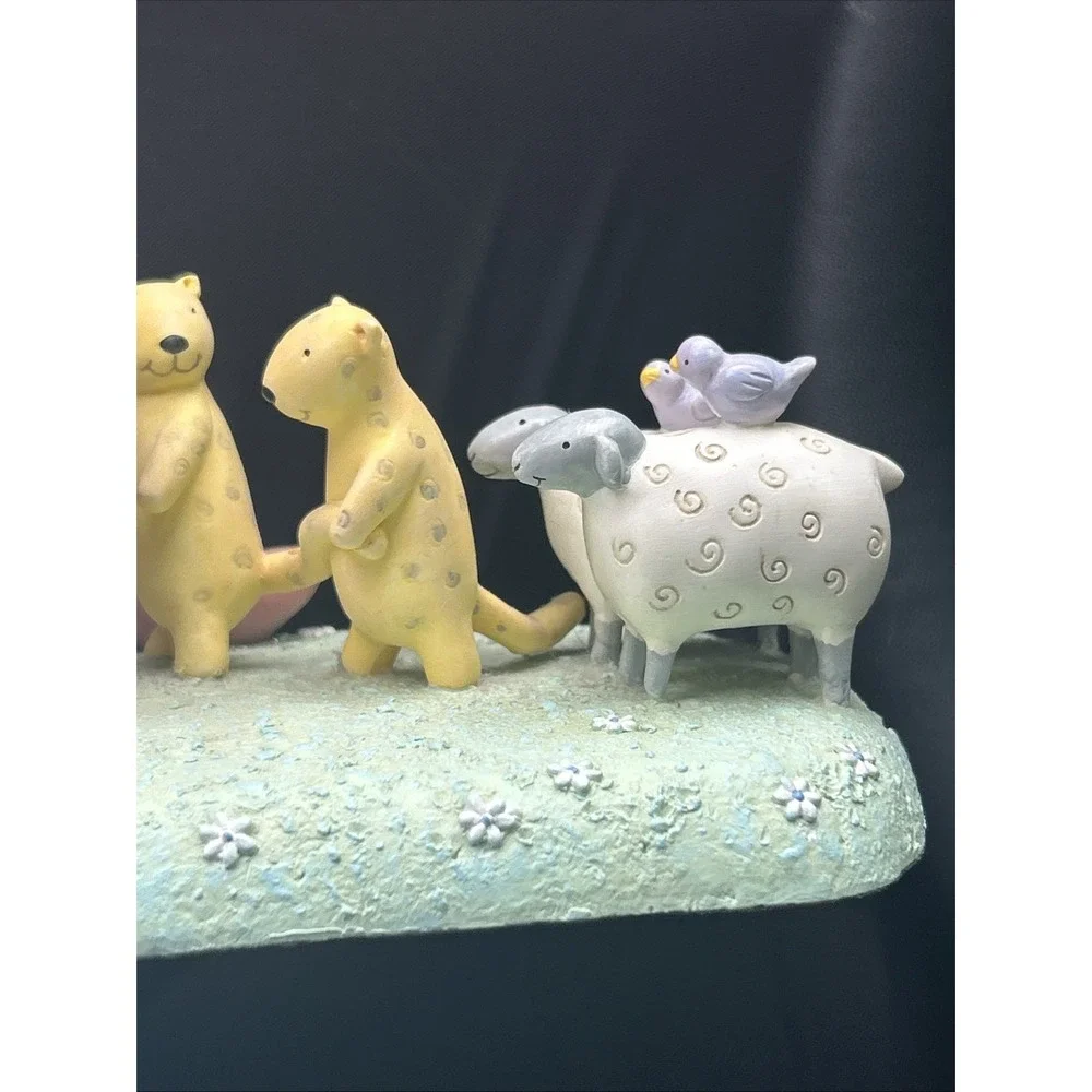 David Walker Noah's Ark Vintage Bookend by Michael And Company. Lion Sheep Boat